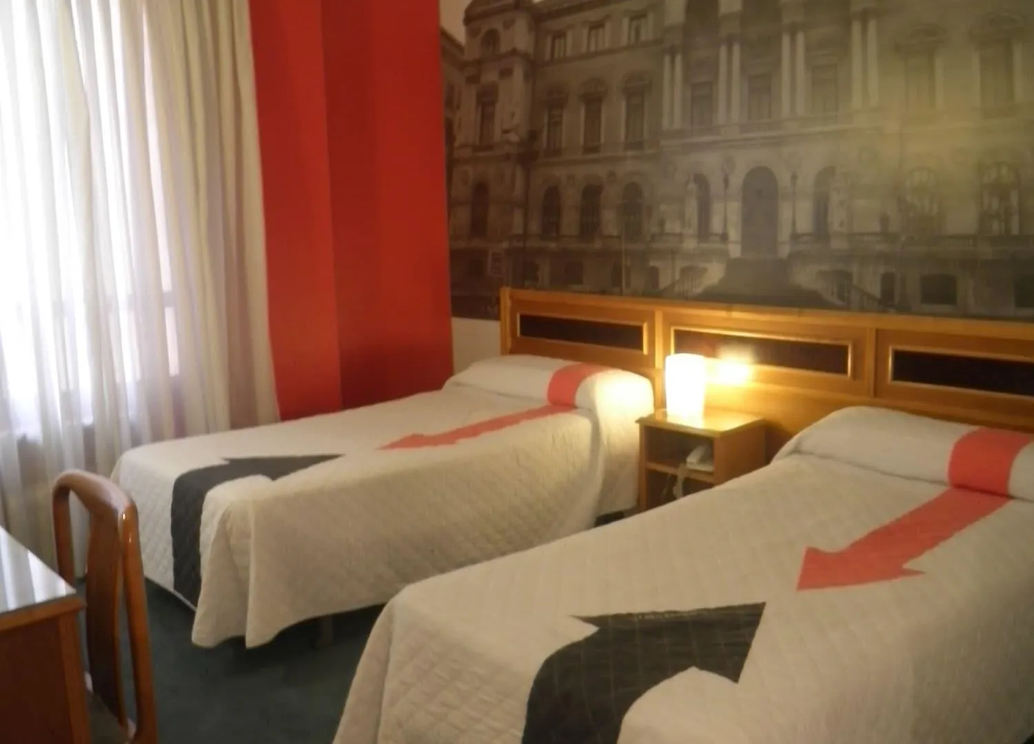 Hotel Photo Zabalburu Bilbao 2*,